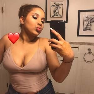 Meet your Posher, Roselyn